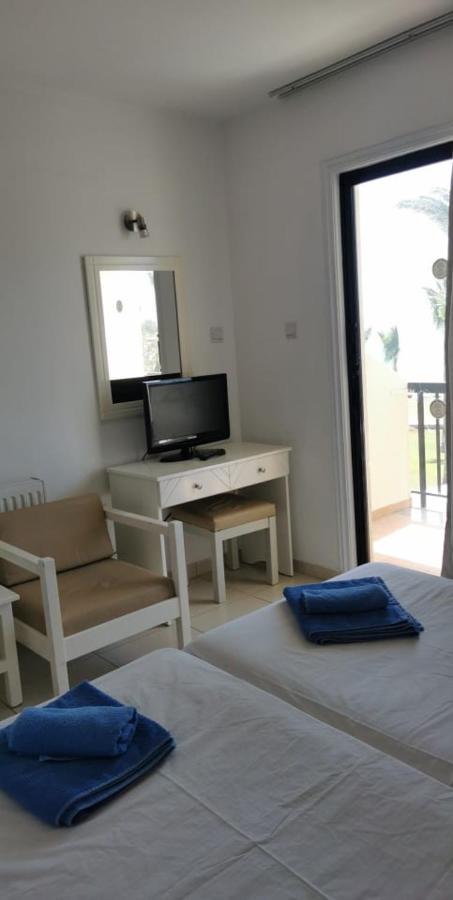 Simos Magic Beach Hotel Apts Ayia Napa Exterior photo