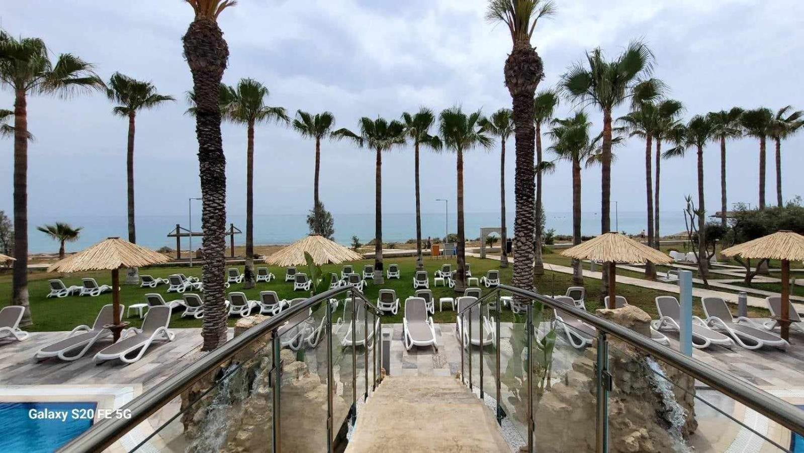 Simos Magic Beach Hotel Apts Ayia Napa Exterior photo