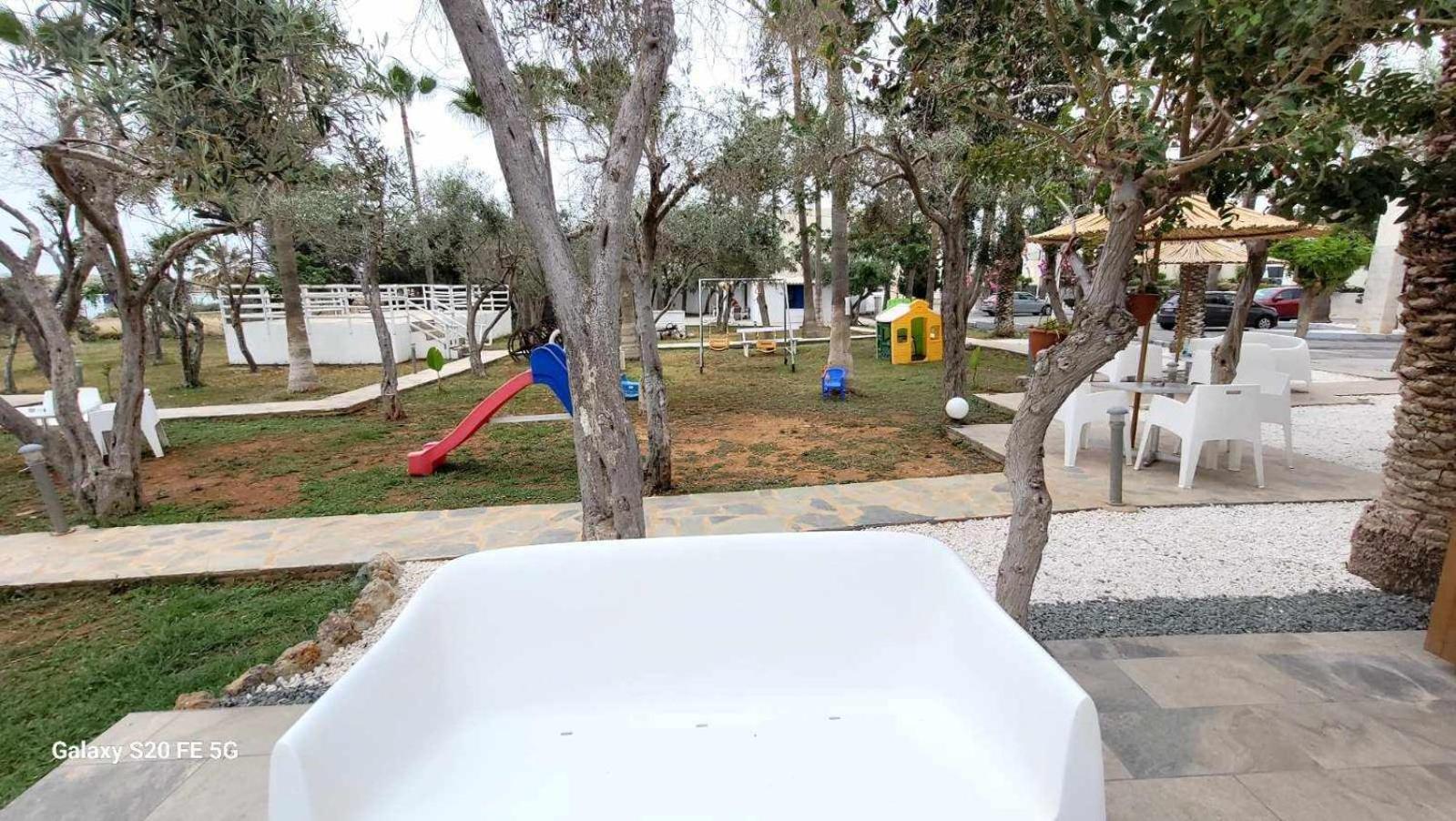 Simos Magic Beach Hotel Apts Ayia Napa Exterior photo